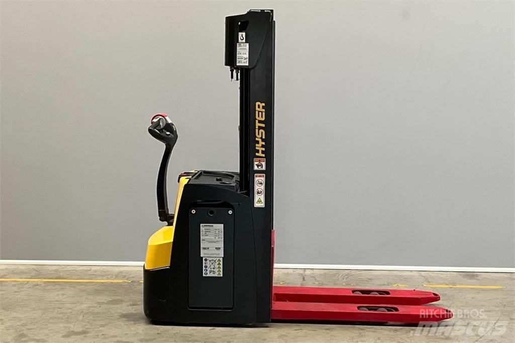 Hyster S1.6 Ручные штабелёры с электроподъёмом