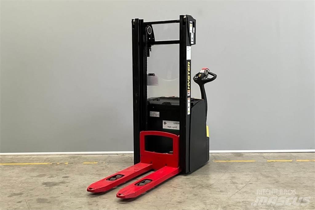 Hyster S1.6 Ручные штабелёры с электроподъёмом