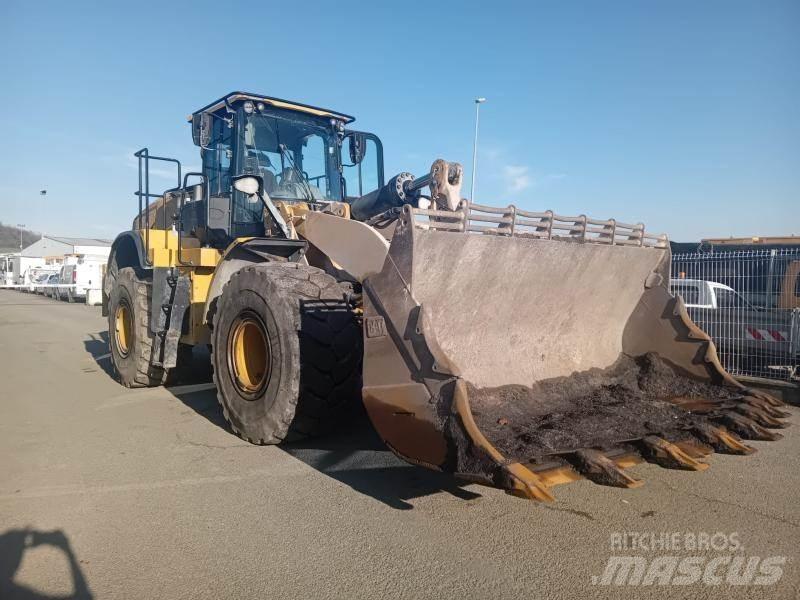 CAT 972K Фронтальные погрузчики