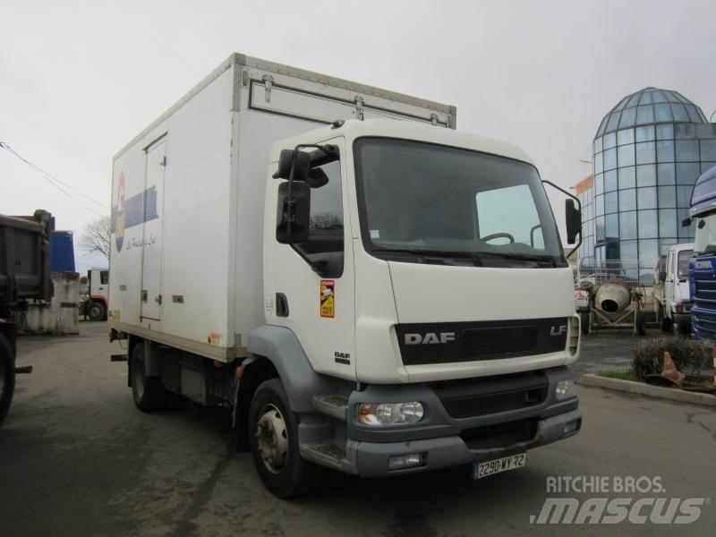 DAF LF 220 Автомобили для перевозки животных