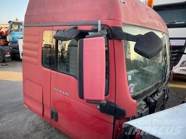MAN TGX Кабины