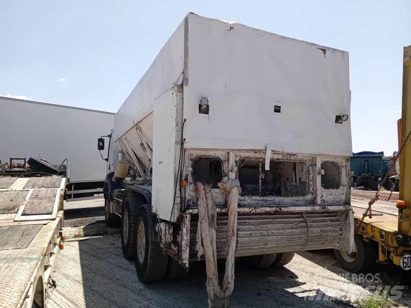 Renault Kerax Специальные грузовики