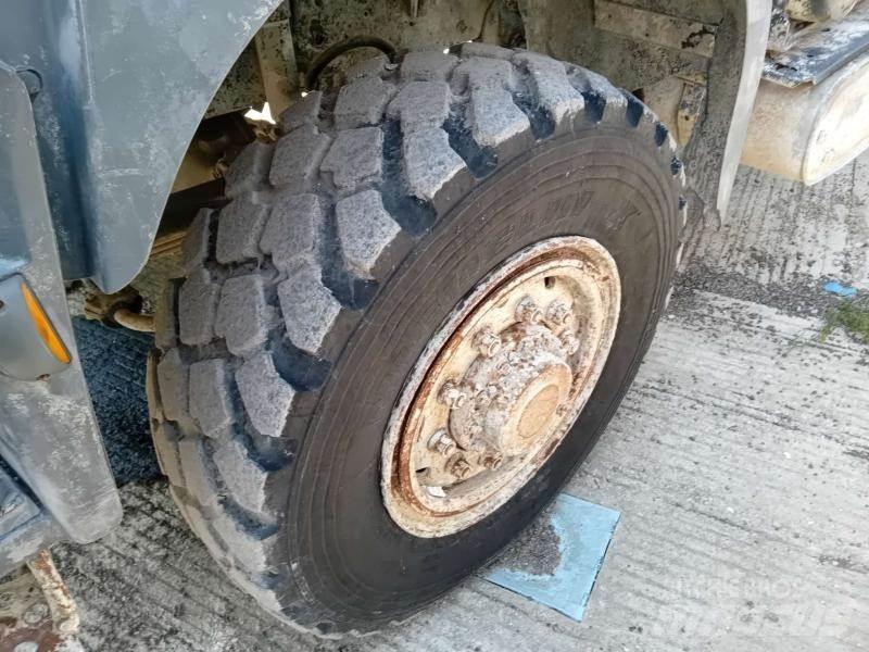 Renault Kerax Специальные грузовики