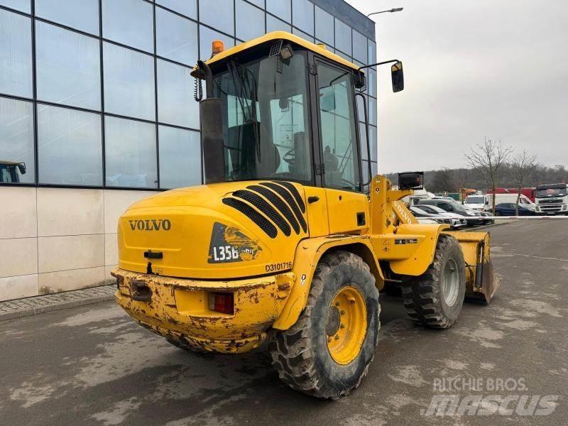 Volvo L 35 BZ Фронтальные погрузчики