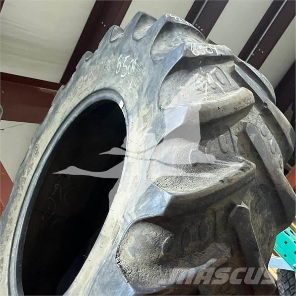 BKT 420/85R30 Строительная техника - Другие