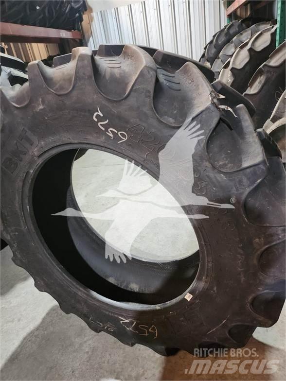 BKT 420/85R34 Строительная техника - Другие