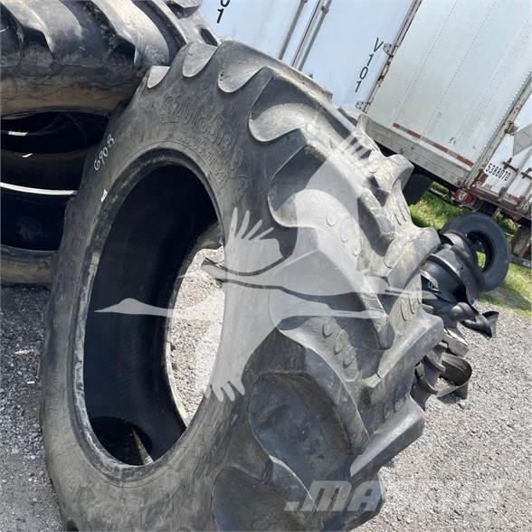 BKT 420/85R34 Строительная техника - Другие