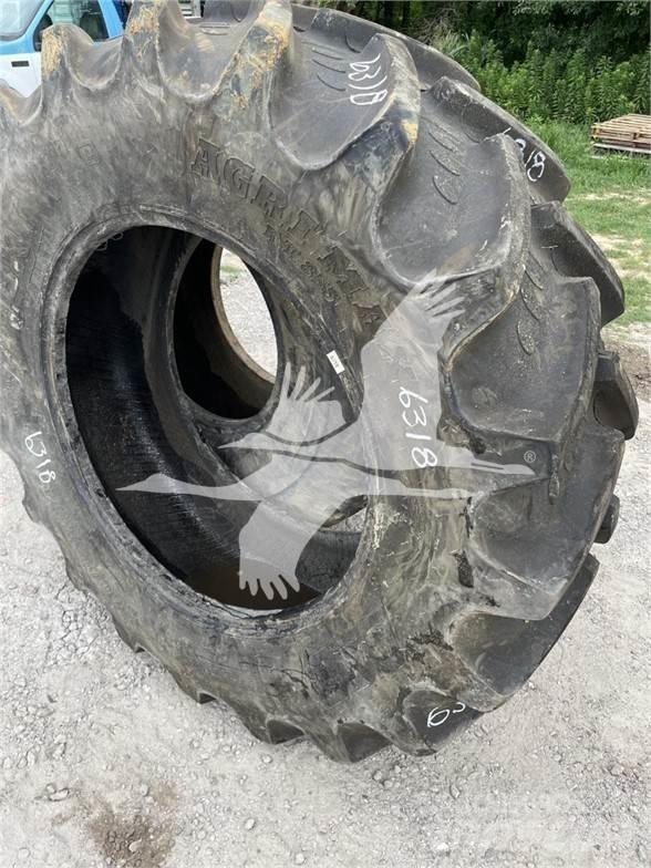BKT 460/85R34 Строительная техника - Другие