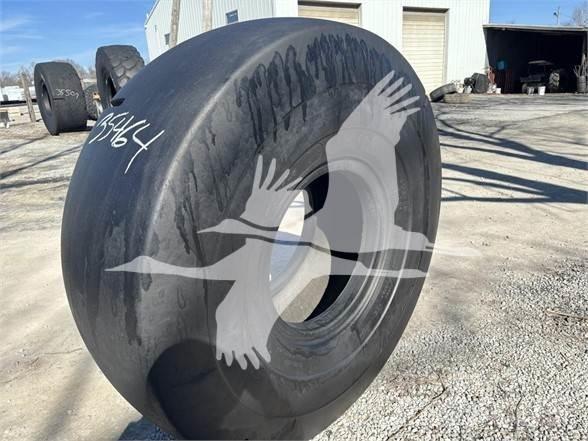 Titan 23.5x25 Шины и колёса
