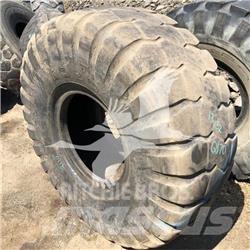 Toyo 23.5R25 Шины и колёса