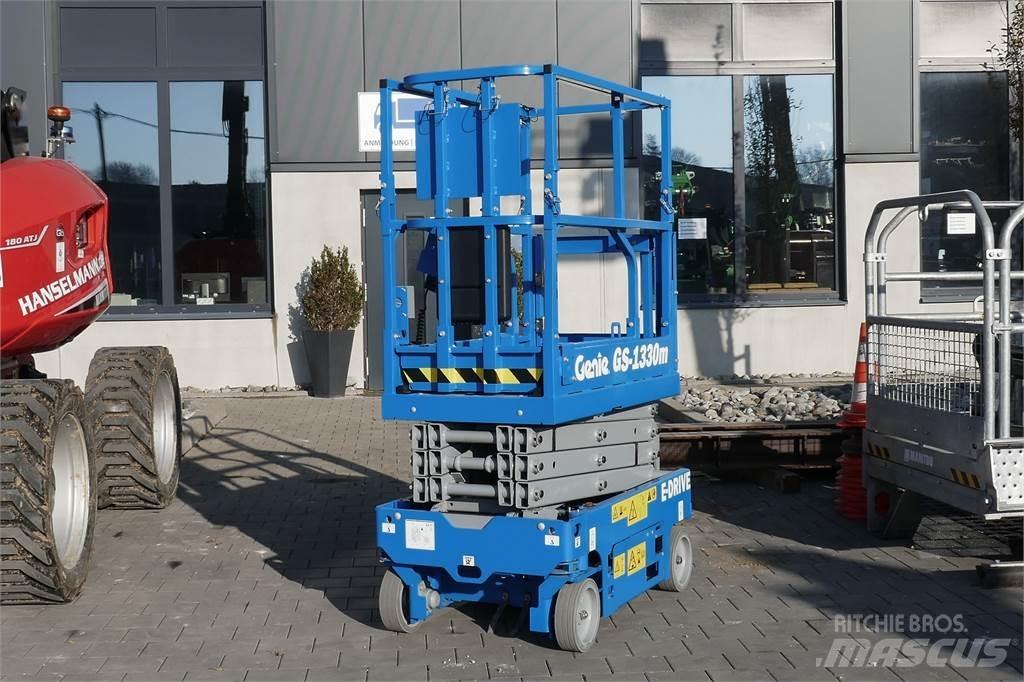 Genie GS 1330 Ножничные подъемники