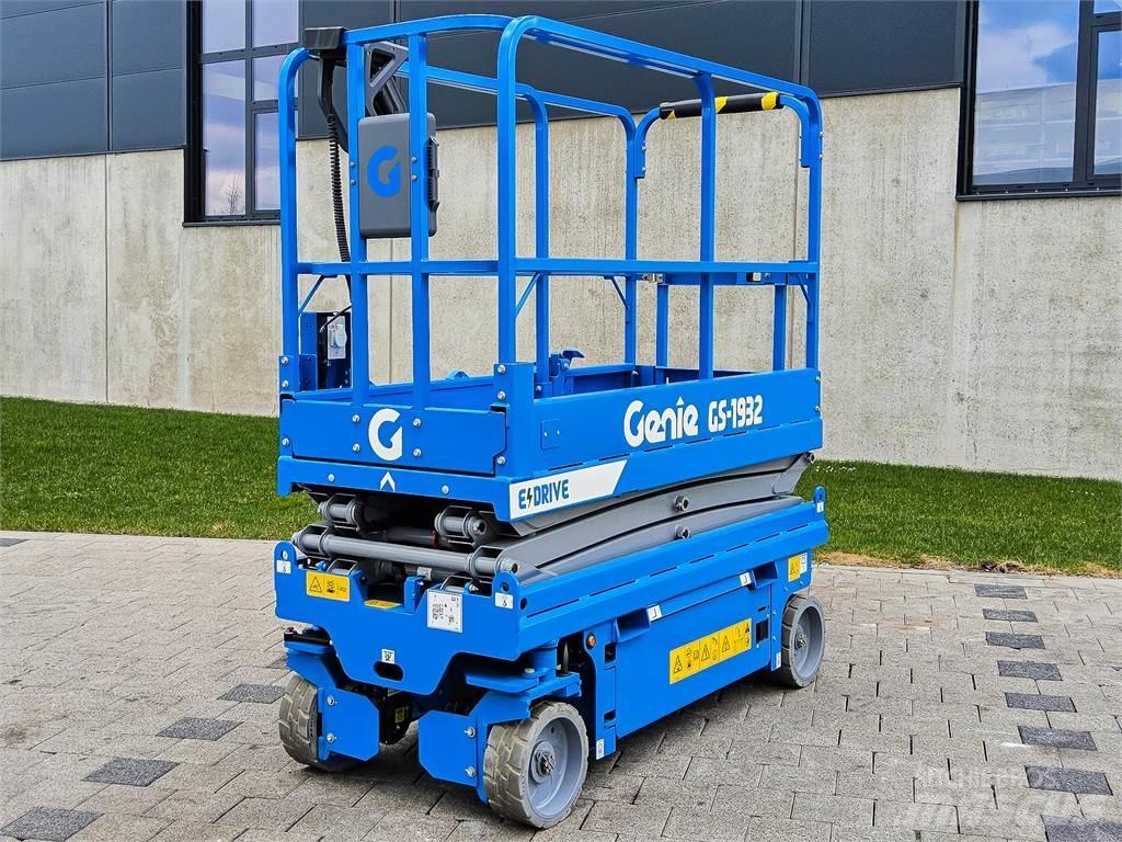 Genie GS 1932 Ножничные подъемники