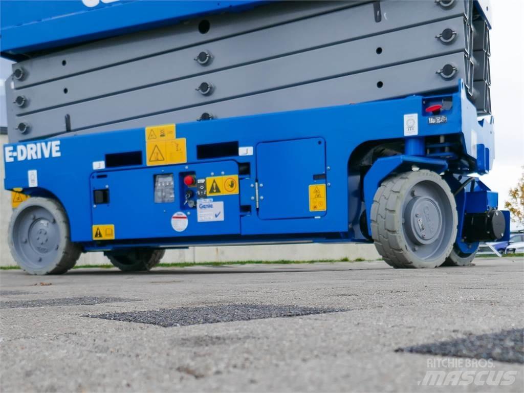 Genie GS 2632 Ножничные подъемники