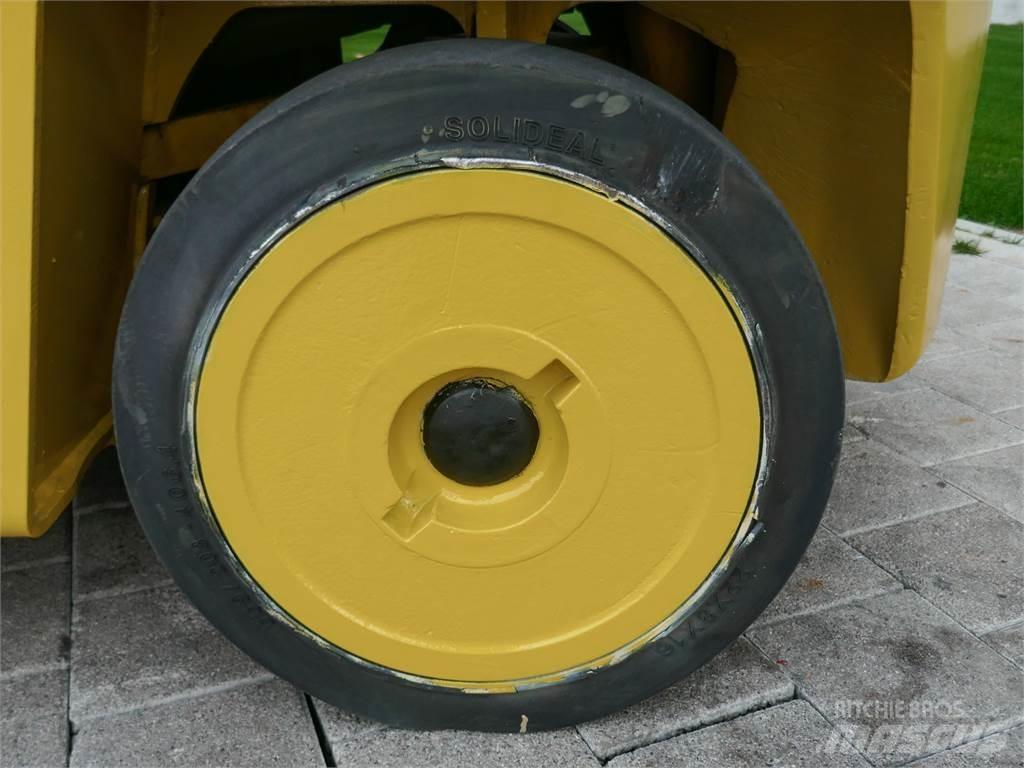 Hyster S 7.00 XL Газовые погрузчики