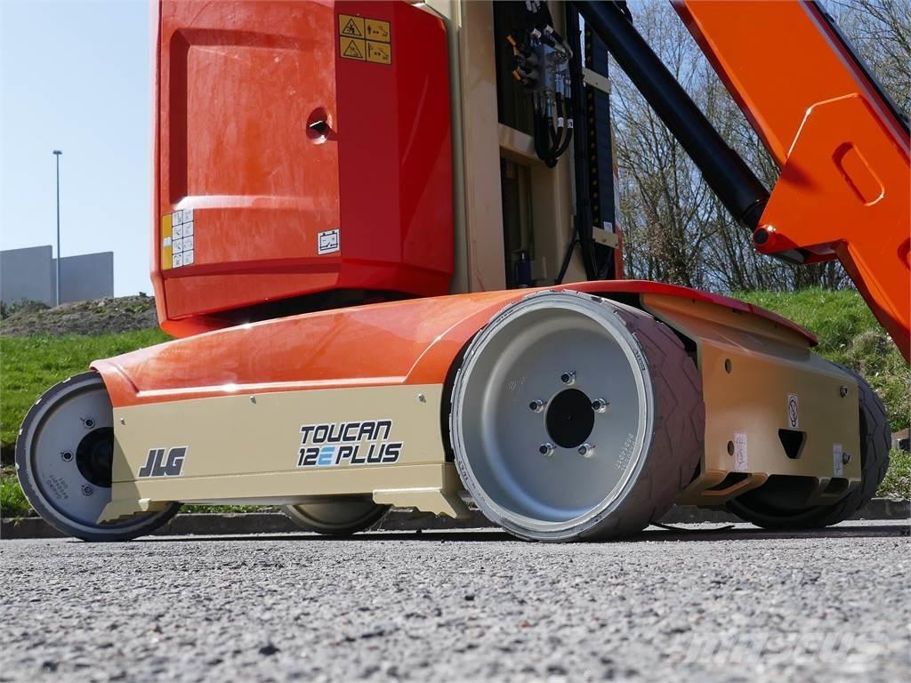 JLG Toucan 12E Plus Вертикальные мачтовые подъемники