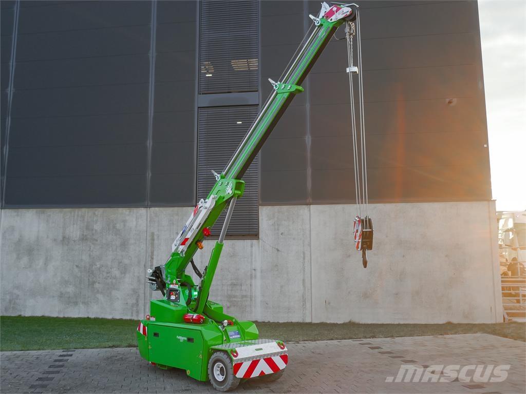 JMG MC 25S Телескопические погрузчики
