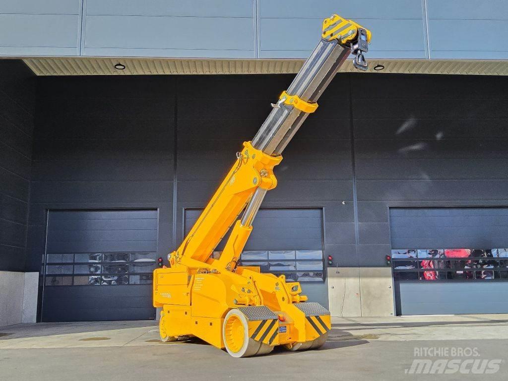 JMG MC580 Телескопические погрузчики