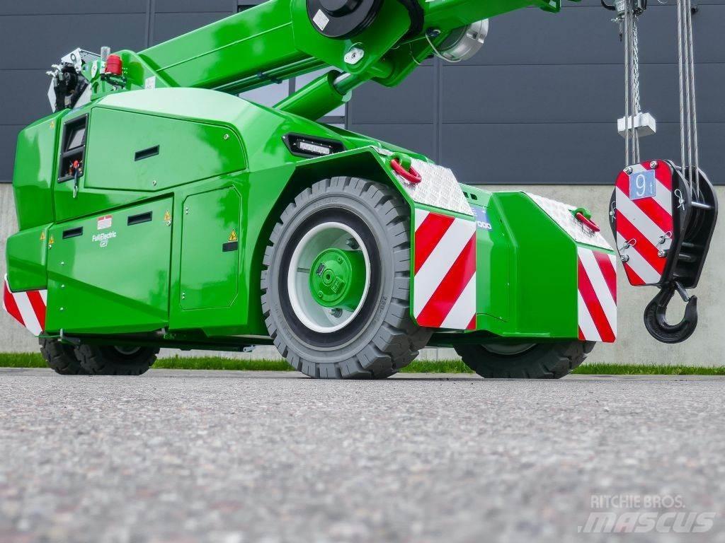 JMG MC70S Телескопические погрузчики