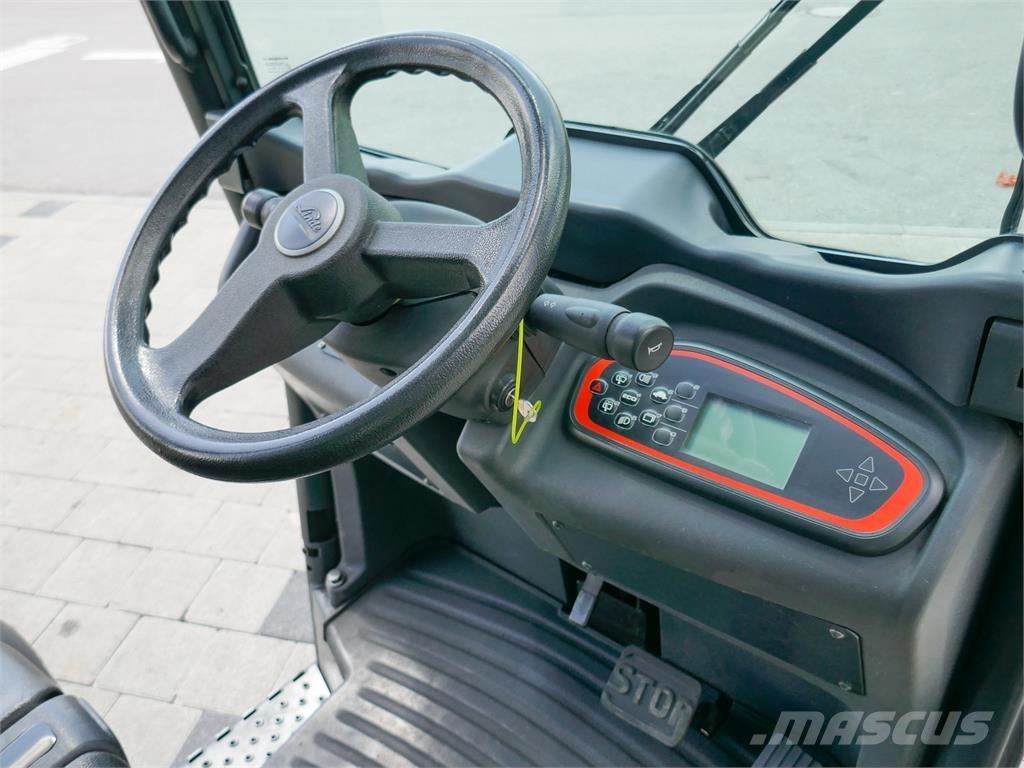 Linde P 60 Складские электротягачи