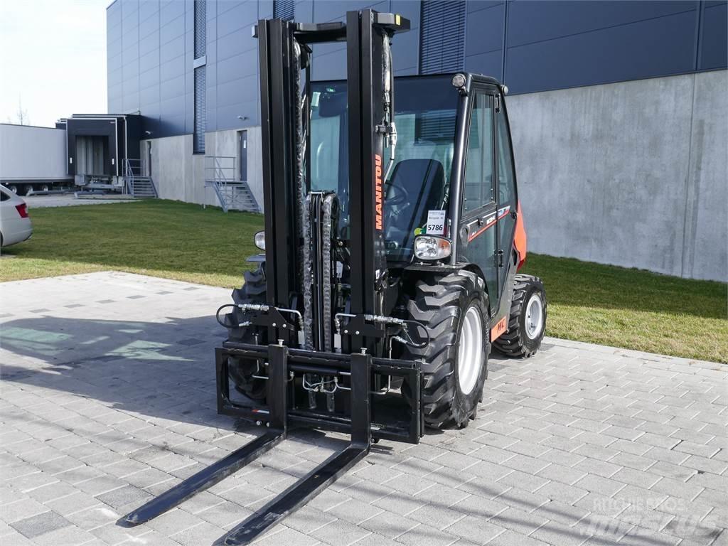 Manitou MC 25-4 Внедорожные погрузчики