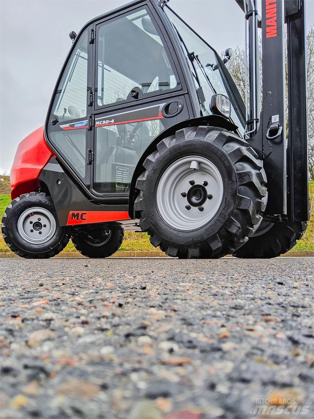 Manitou MC 30-4 Внедорожные погрузчики