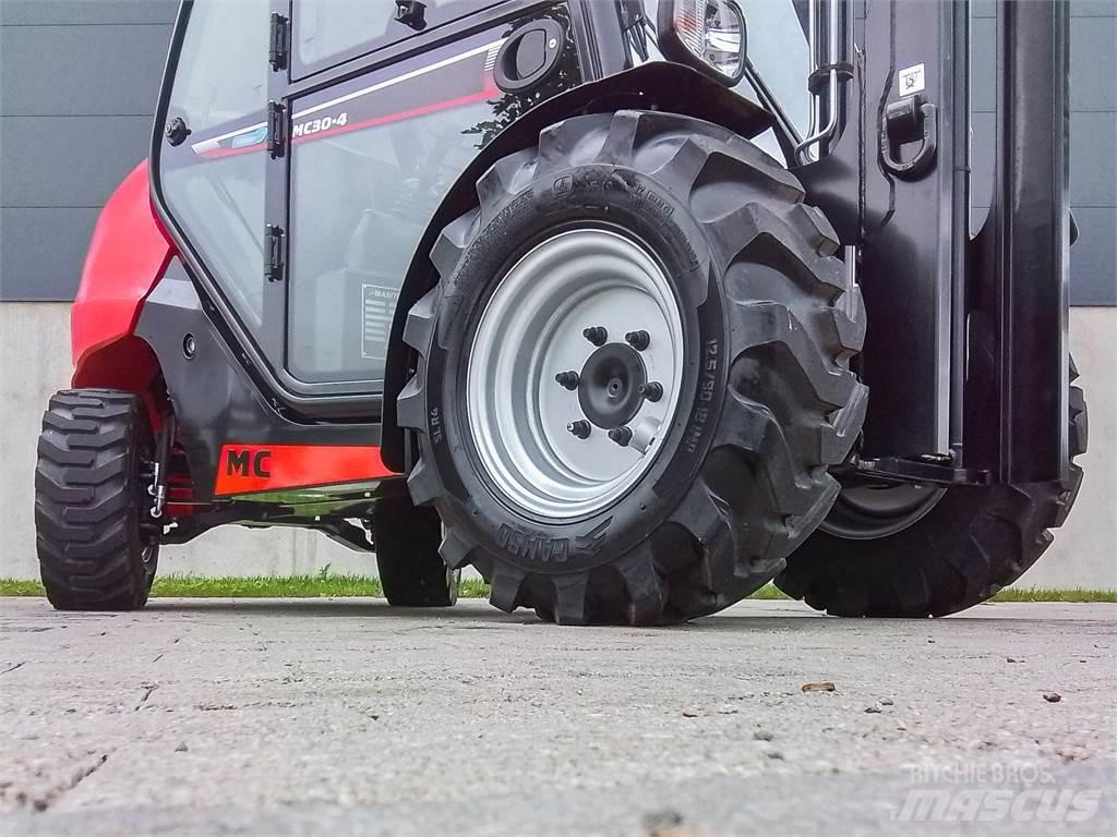 Manitou MC 30-4 Внедорожные погрузчики