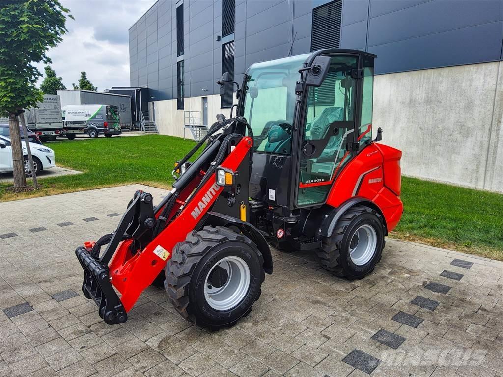 Manitou MLA 3-25H Мини-экскаваторы