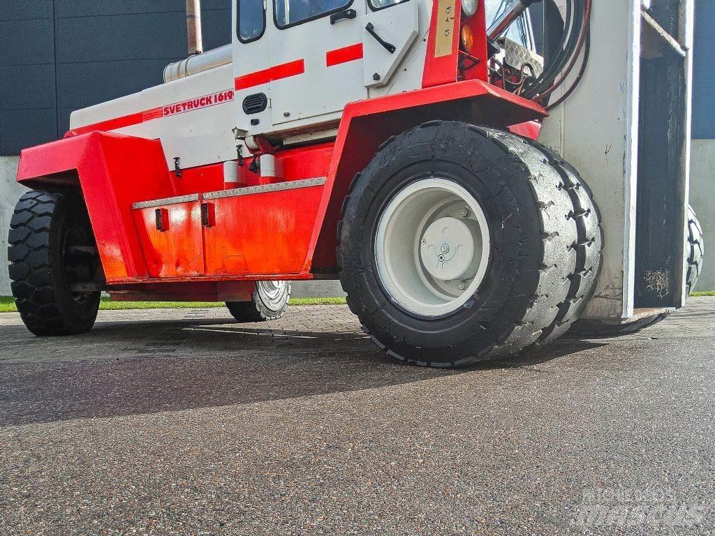 Svetruck 16120 Дизельные погрузчики