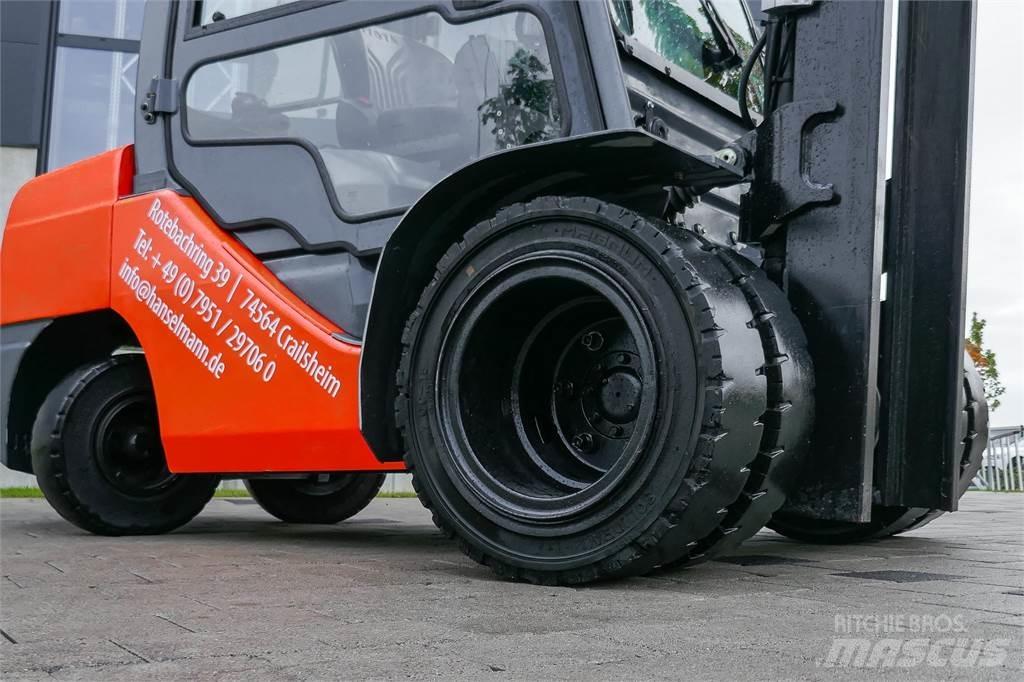 Toyota 52-8FDJF35 Дизельные погрузчики