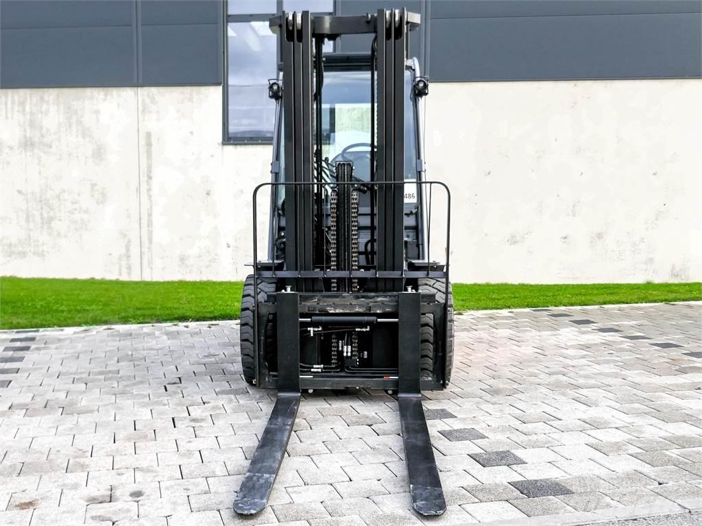 Toyota 52-8FDJF35 Дизельные погрузчики