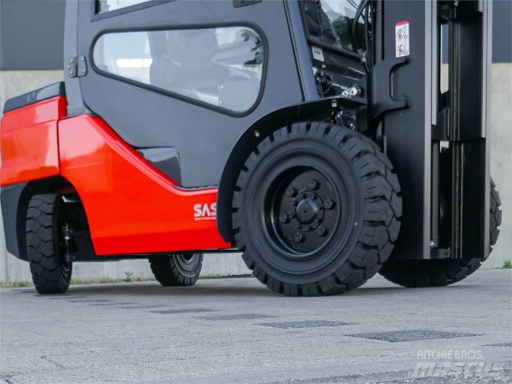 Toyota 52-8FDJF35 Дизельные погрузчики