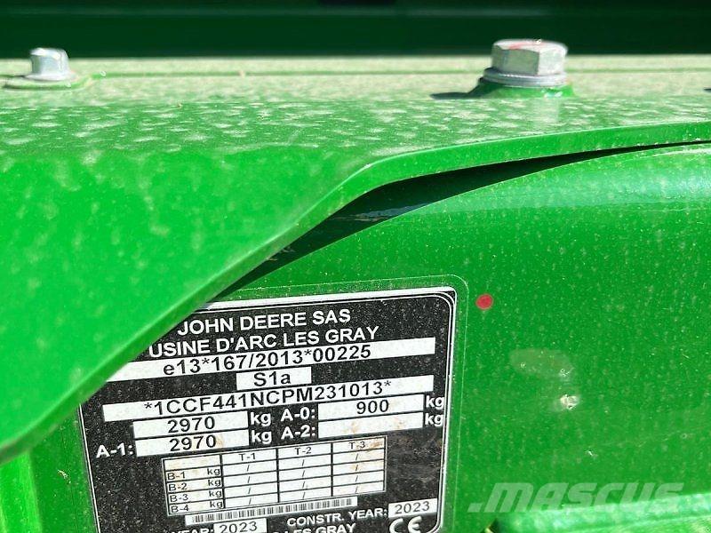 John Deere F441M Сельхозтехника - Другие