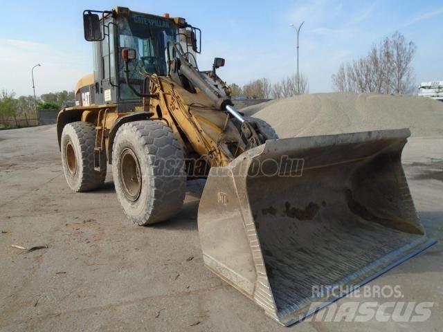 CAT 930 G Фронтальные погрузчики