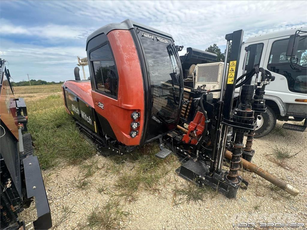 Ditch Witch AT32 Оборудование для горизонтального бурения