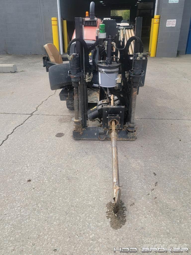 Ditch Witch JT9 Оборудование для горизонтального бурения