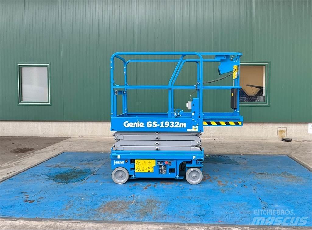 Genie GS-1932m E-Drive Ножничные подъемники