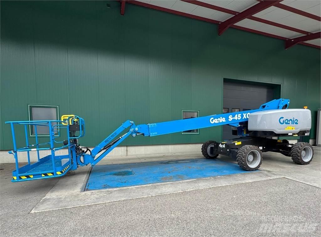 Genie S-45 XC Коленчатые подъемники