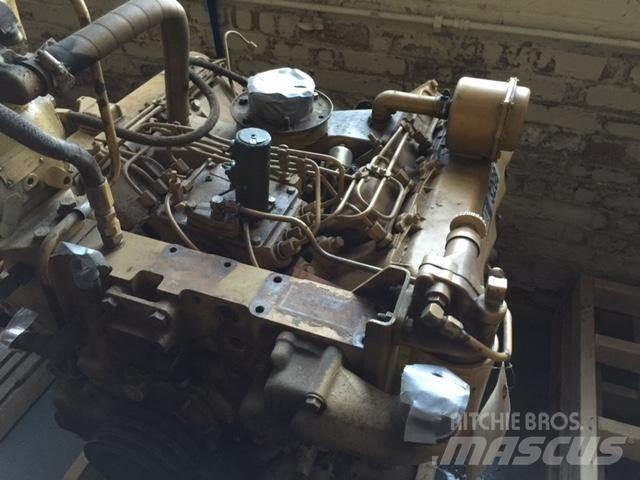 CAT 3208T Двигатели