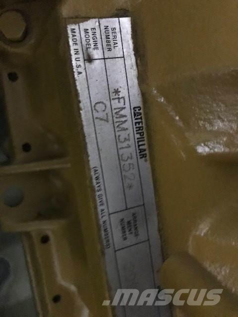 CAT C-7 Двигатели