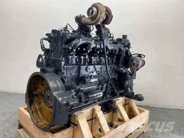 Komatsu S6D125-1 Двигатели
