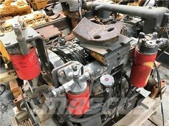 Komatsu SA6D125-2 Двигатели