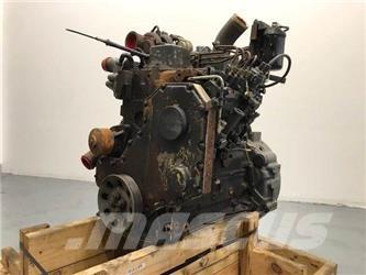 Komatsu SAA4D102E-2 Двигатели