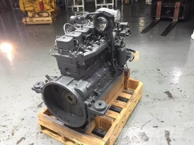 Komatsu SAA6D102 Двигатели