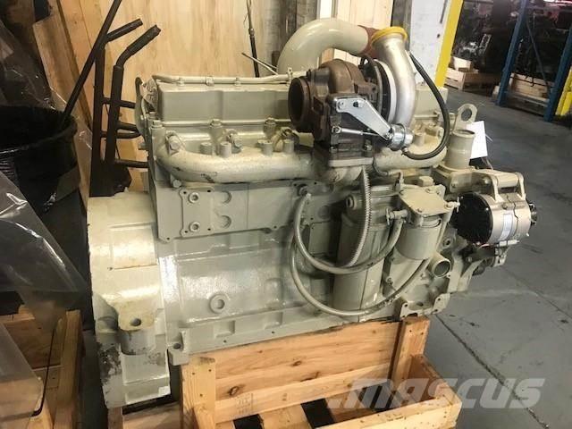 Komatsu SAA6D114-2 Двигатели