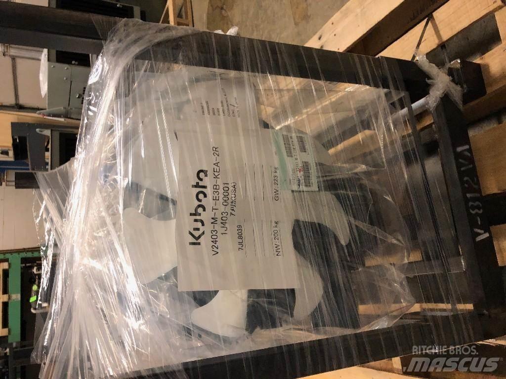 Kubota V2403 Двигатели