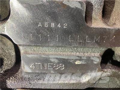 Yanmar 4TNE88 Двигатели