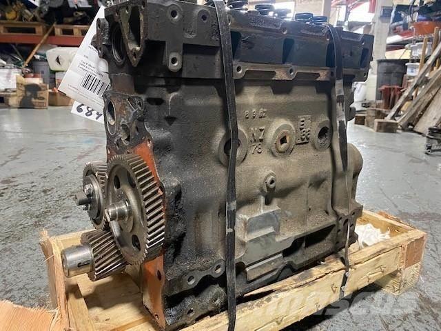 Yanmar 4TNE88 Двигатели