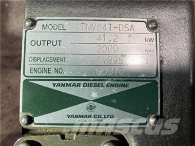 Yanmar 4TNV84T-DSA Двигатели