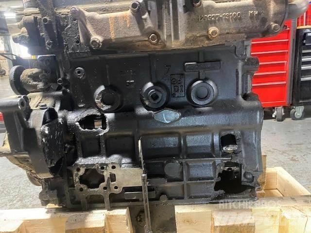 Yanmar 4TNV98 Двигатели