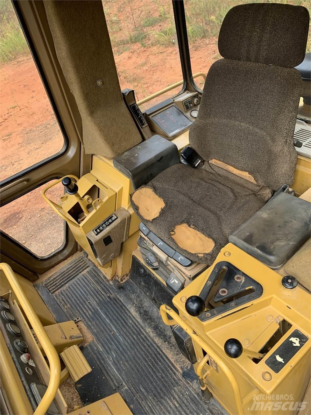 CAT 953B Строительная техника - Другие